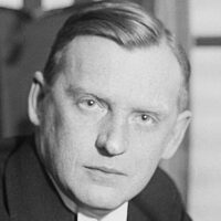 Alexander Alekhine un Legado de Maestría con sus Partidas