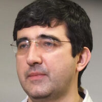 Jugadas estratégicas de Vladímir Krámnik
