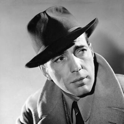 Humphrey Bogart jugando ajedrez