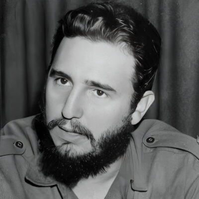Fidel Castro jugando ajedrez