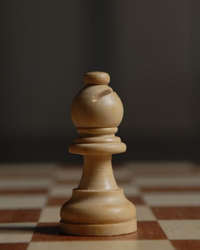 El Alfil blanco