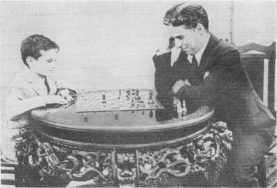 Charlie Chaplin y Samuel Reshevsky