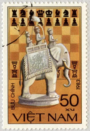 Estampilla: Imágen dedicada al Ajedrez. Elefante. Vietnam 1983.
