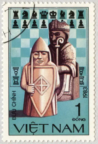 Estampilla: Imagen dedicada al Ajedrez. Rey y Alfil. Vietnam 1983.