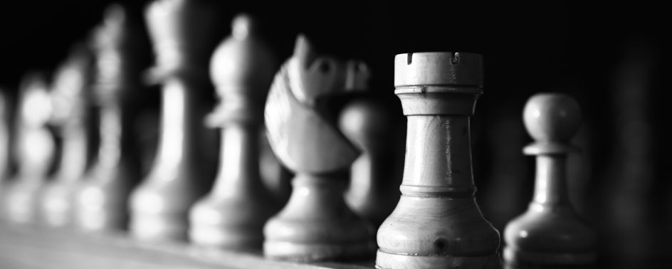 Juegos de ajedrez con posiciones inusuales para desafiar tus estrategias desde el primer movimiento.